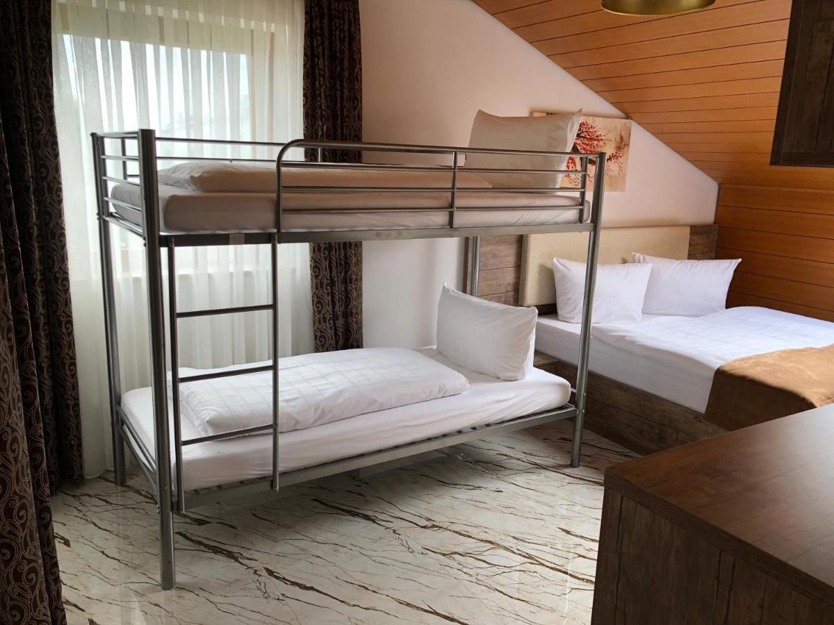 Ec Hotel Elchingen Eksteriør bilde